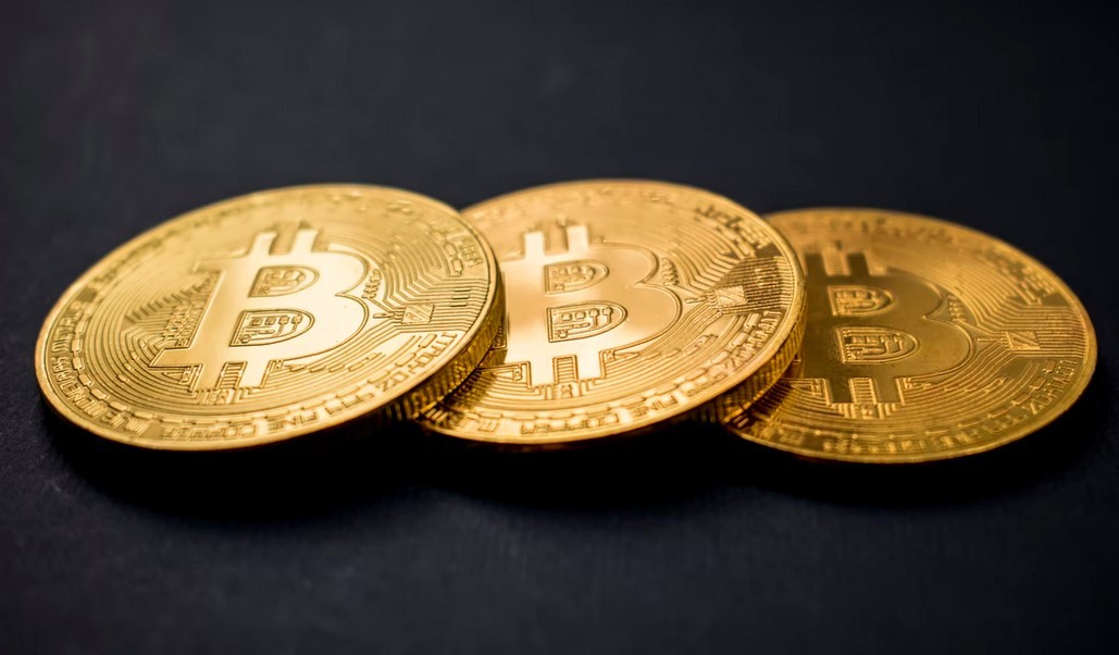 Bitcoin свечи getting bitcoin cash off electrum